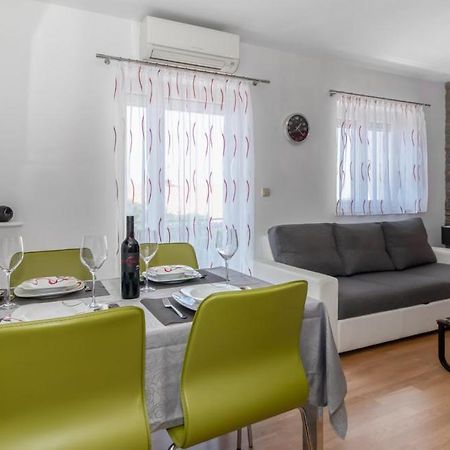 Apartman Dario Нови-Винодолски Экстерьер фото